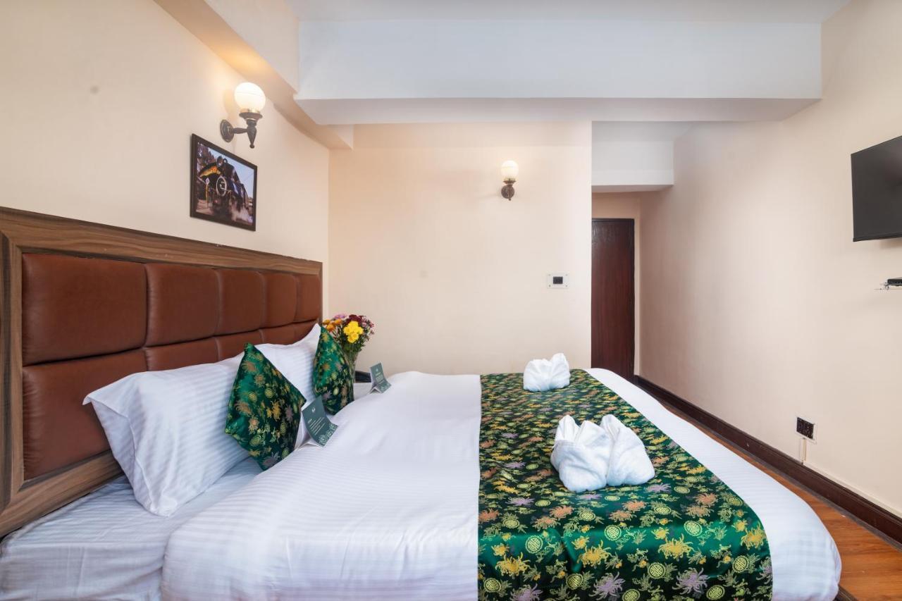 Muscatel Roma - 400 Mts From Mall Road دارجيلنغ المظهر الخارجي الصورة