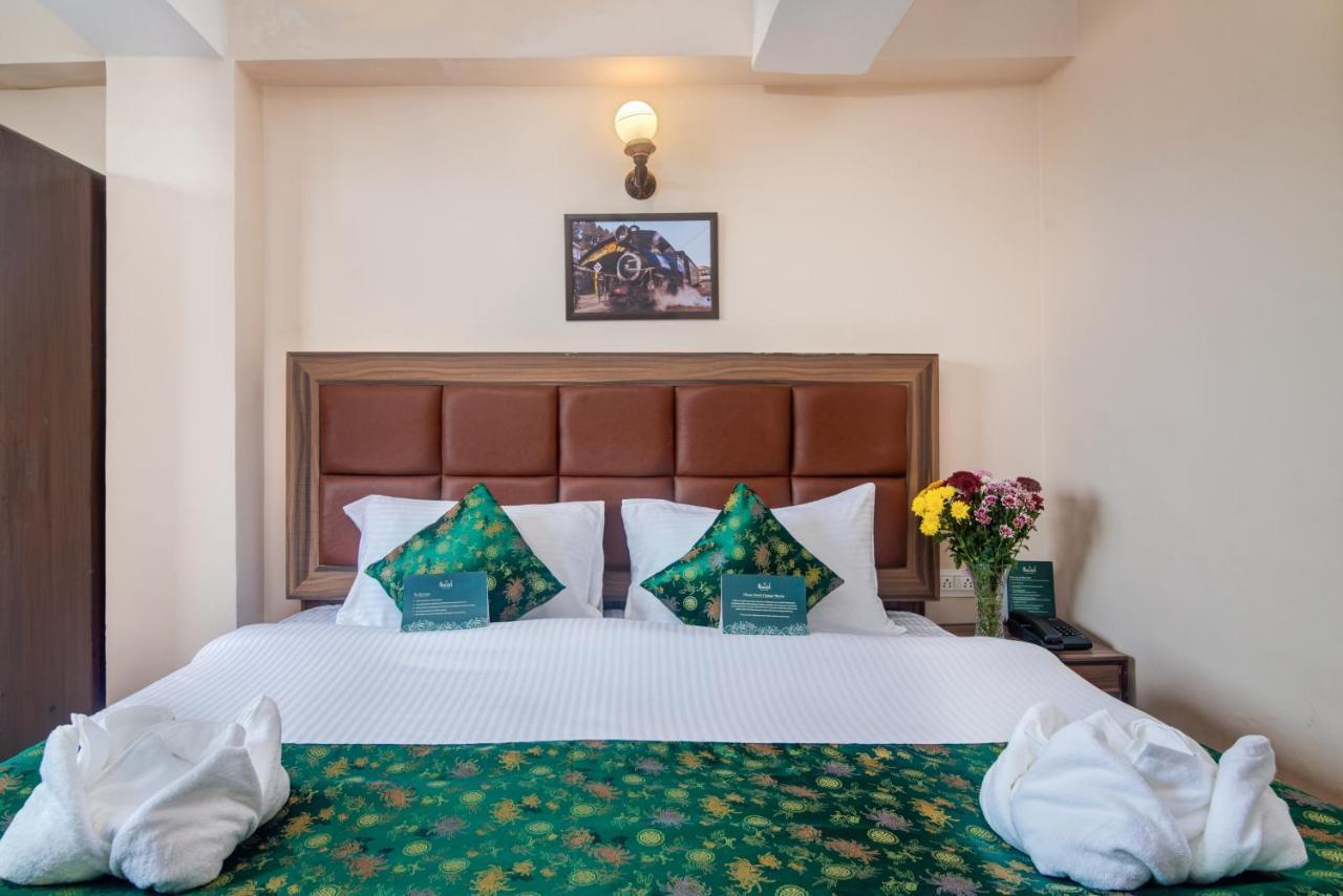Muscatel Roma - 400 Mts From Mall Road دارجيلنغ المظهر الخارجي الصورة